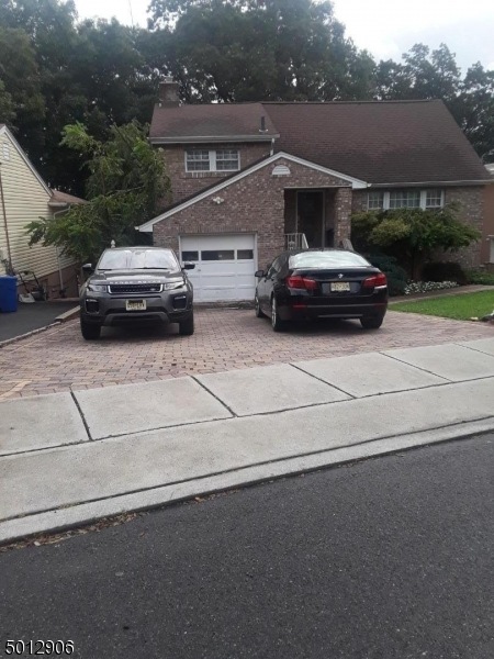42 Linn Rd, Nutley, NJ 07110 - photo 1