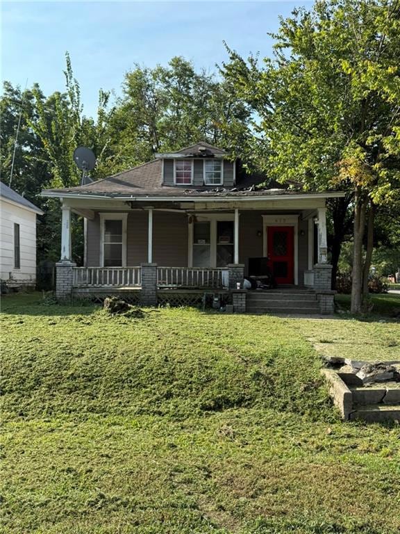 613 W 2nd St, Pittsburg, KS 66762 - photo 1