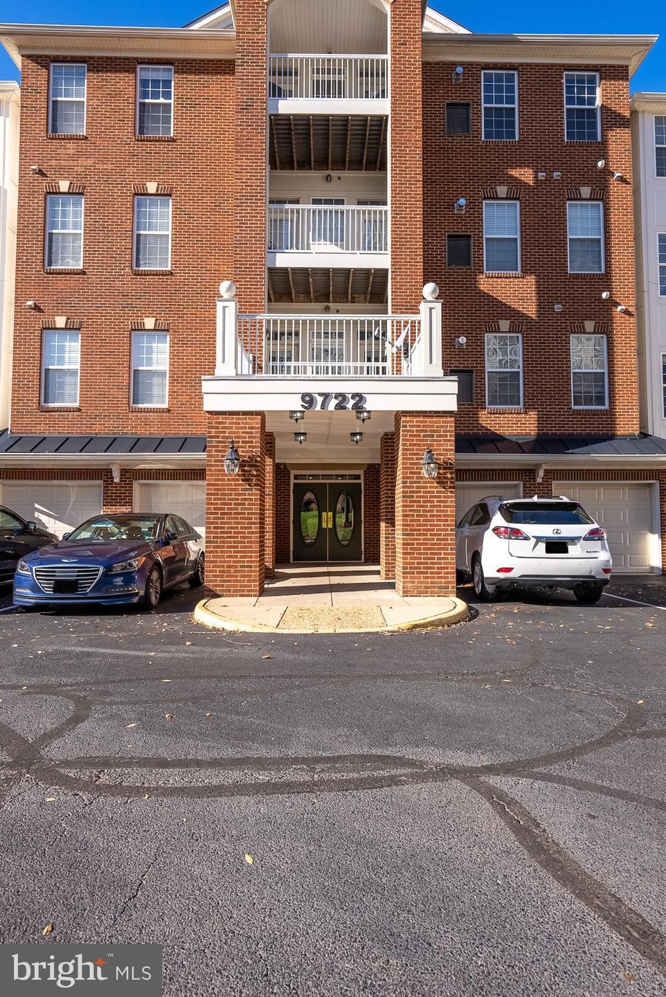 9722 Holmes Place unit 205, Manassas Park, VA 20111 - photo 1