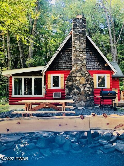 106 Dillion Rd, Dingmans Ferry, PA 18328 - photo 1