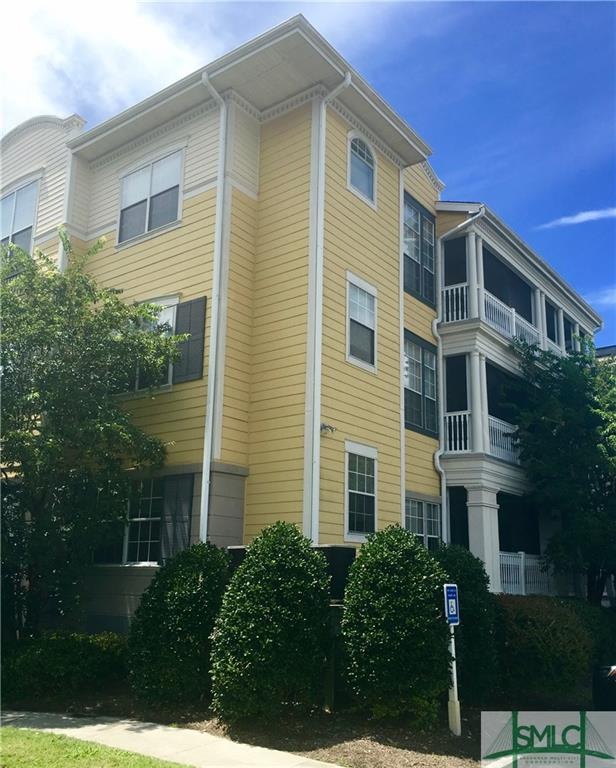 First floor end unit!