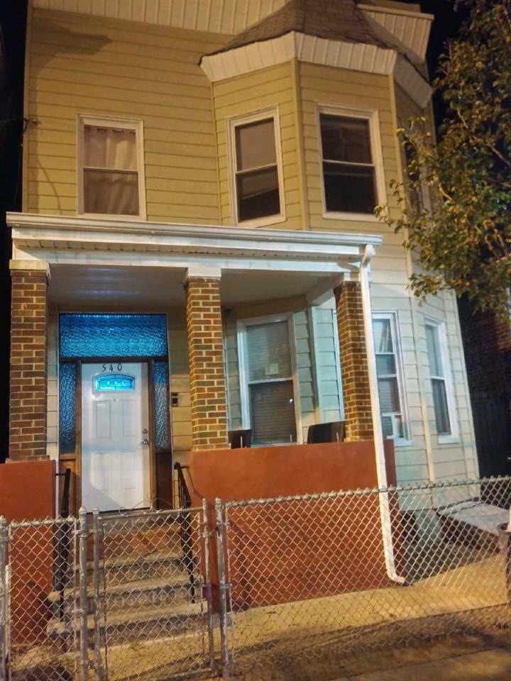 540 43rd St, Union City, NJ 07087 - photo 1