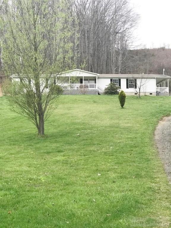 Very large home with over 2000 Sq Ft, wood floors