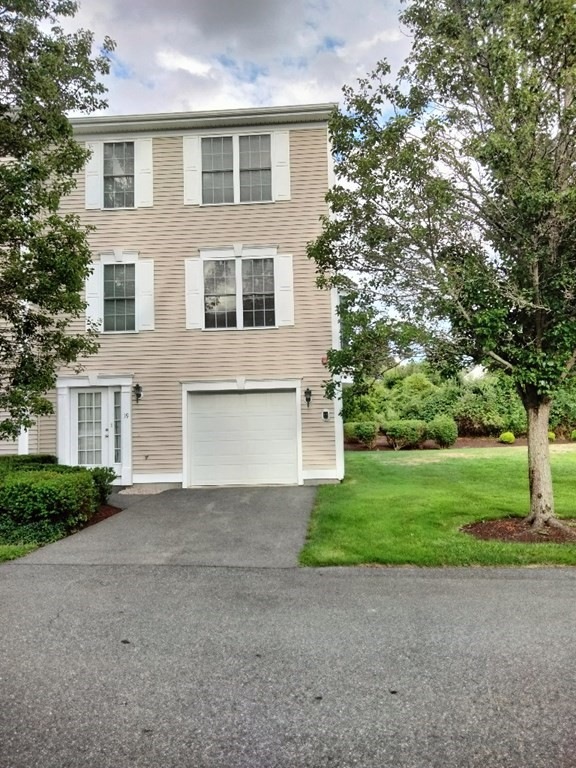 19 Harbor unit 19, Fairhaven, MA 02719 - photo 1