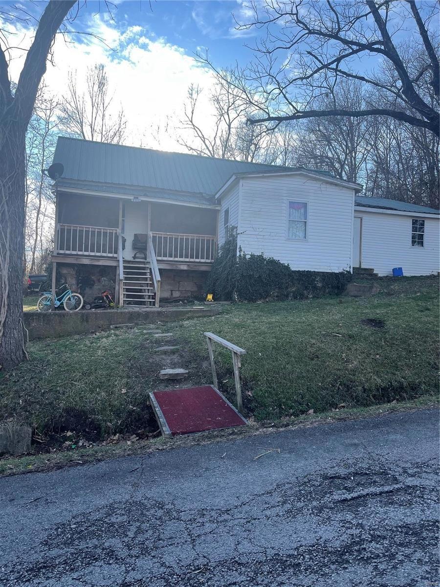 170 W 3rd St, Newburg, MO 65550 - photo 1