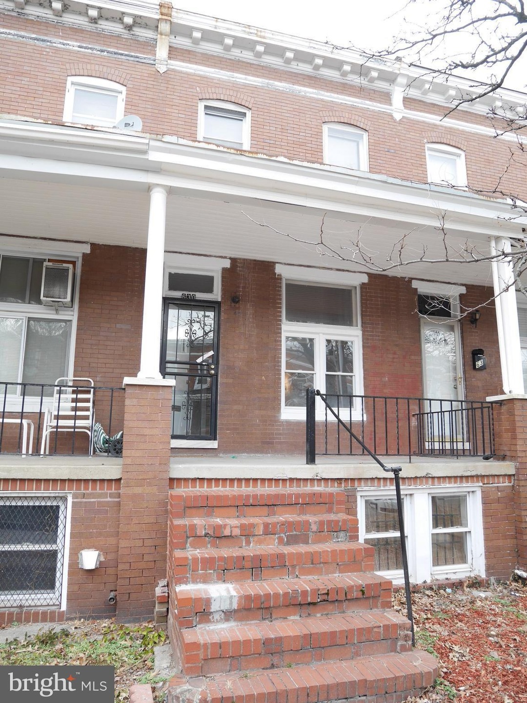 630 E 37th St, Baltimore, MD 21218 - photo 1