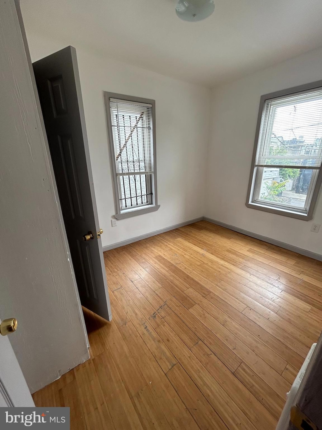 For Rent $1,300/month
