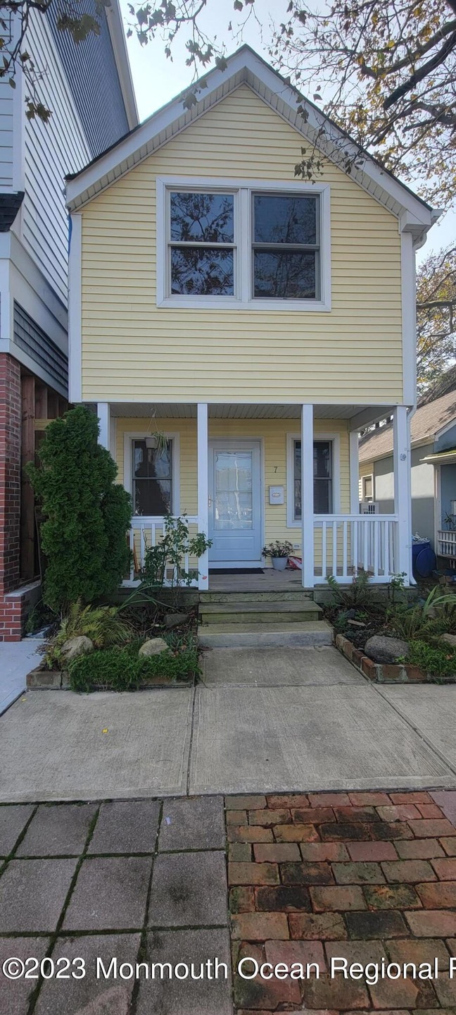 7 W End Ct, Long Branch, NJ 07740 - photo 1