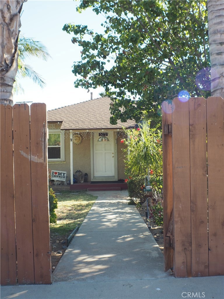 13639 Borden Ave, Sylmar, CA 91342 - photo 1