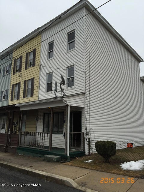 20 E Union St, Tamaqua, PA 18252 - photo 1