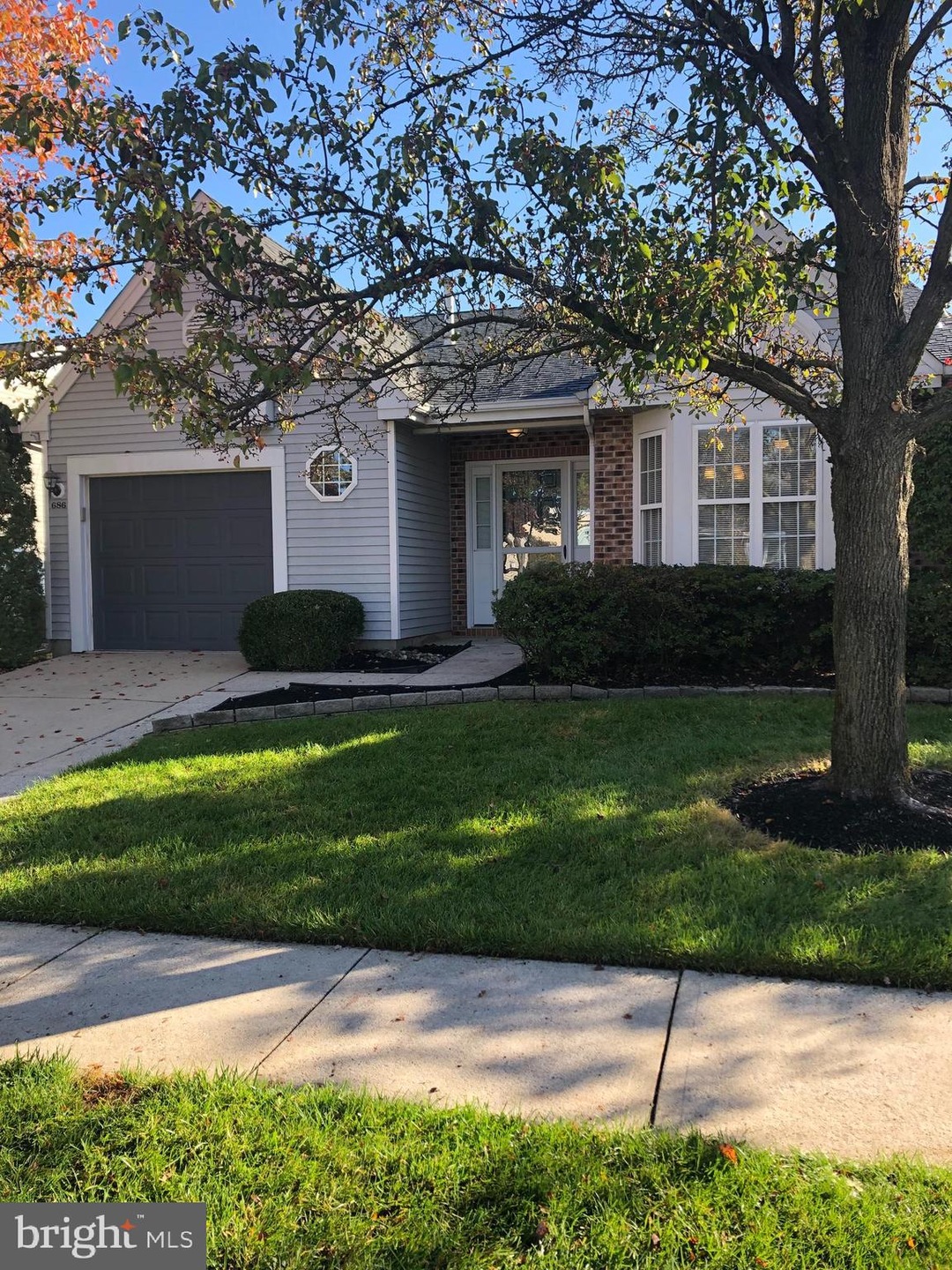 686 Cascade Dr S, Mount Laurel, NJ 08054 - photo 1