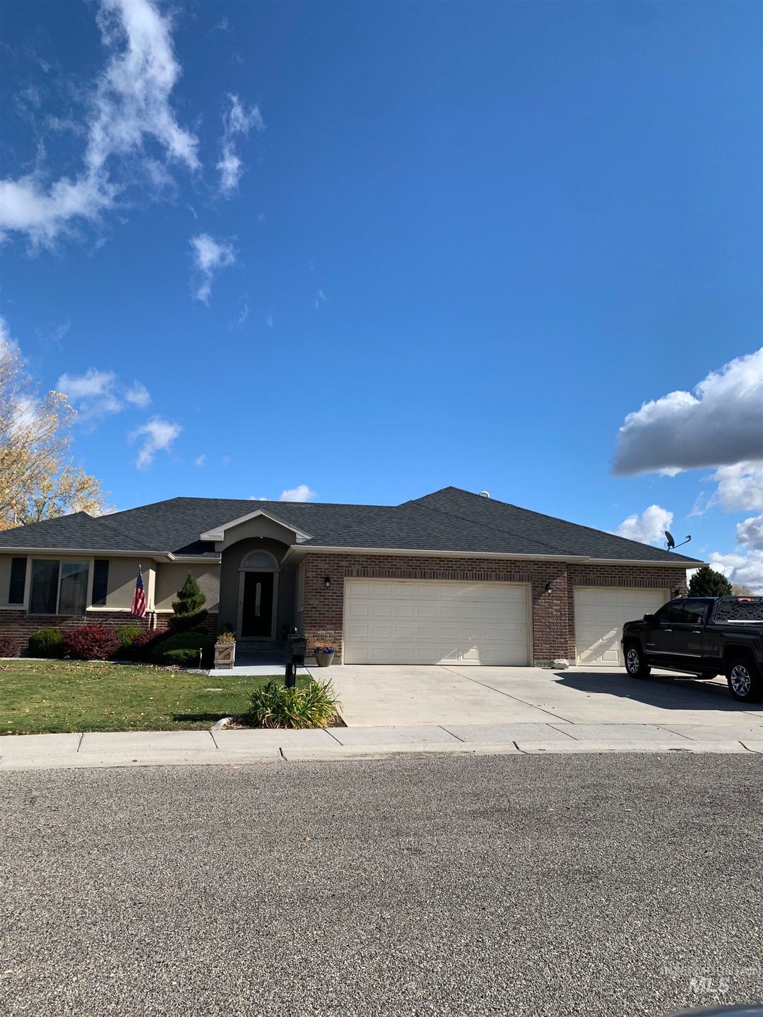 2829 Mount Harrison Dr, Burley, ID 83318 - photo 1