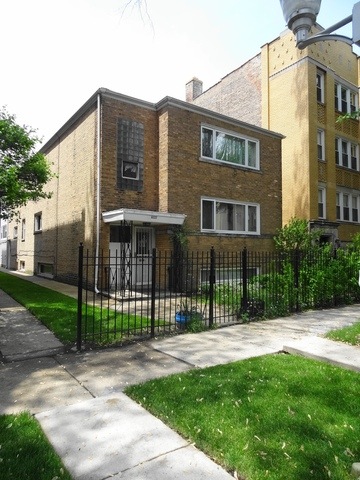 6222 N Francisco Ave unit 2ND, Chicago, IL 60659 - photo 1