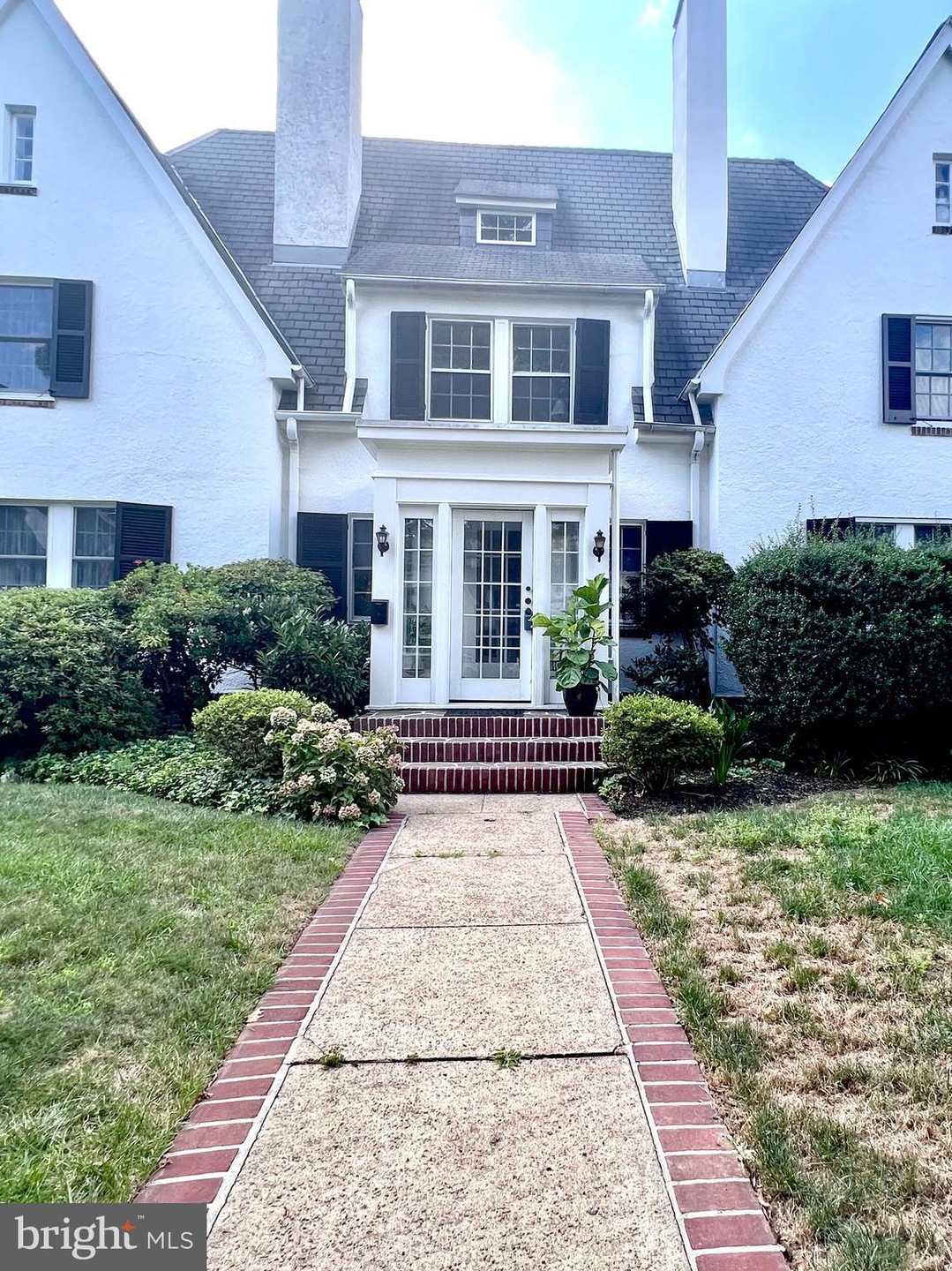 Sold $352,000 • Co-Listing Agent