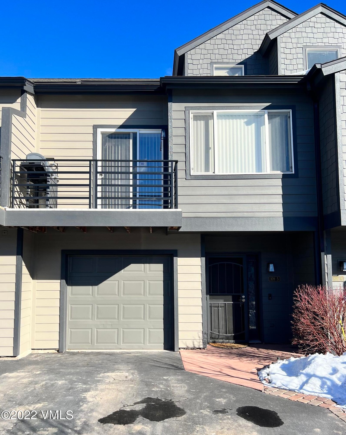 This Quail Run townhouse is perfect for