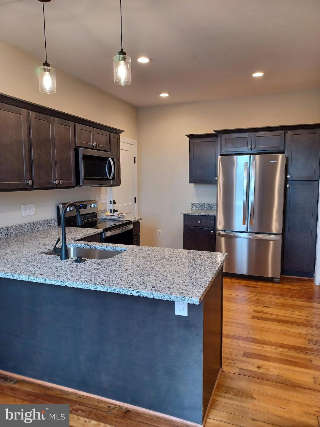 For Rent $1,400/month