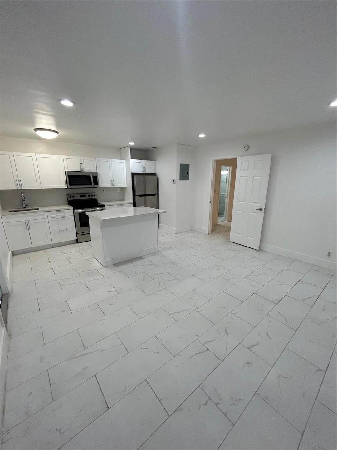 For Rent $1,600/month