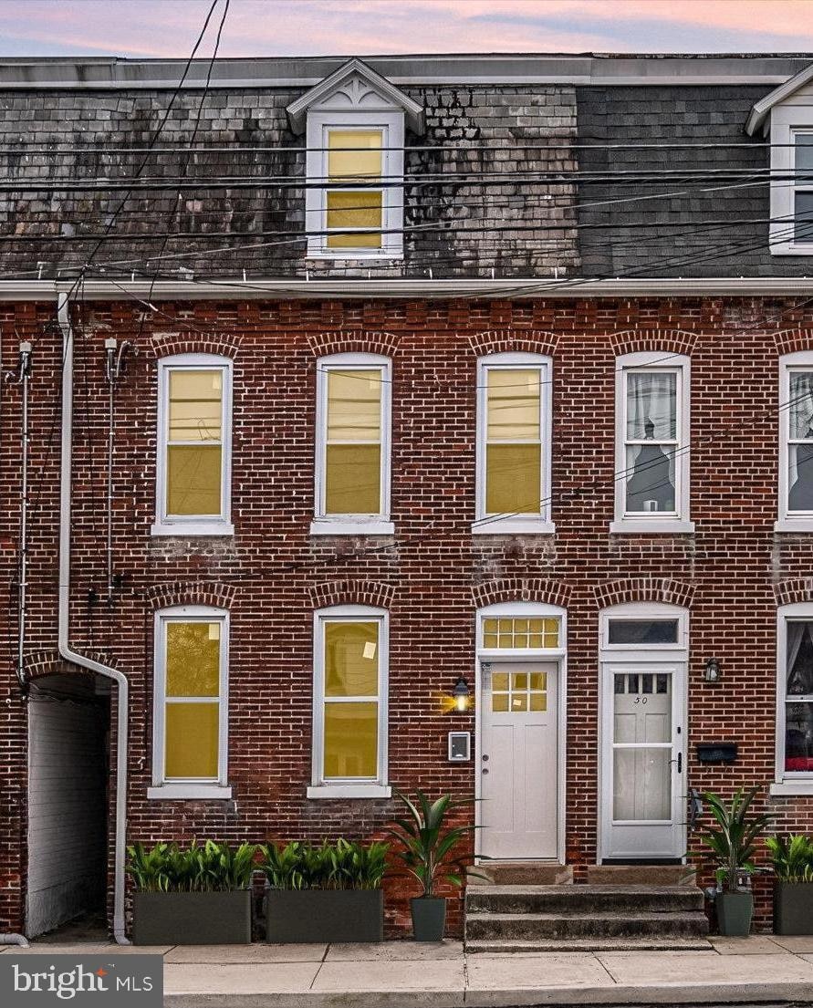 52 S 8th St, Columbia, PA 17512 - photo 1