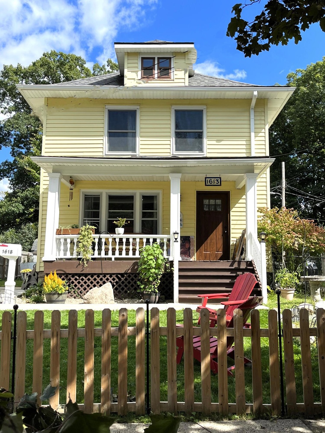 1613 Osband Ave, Lansing, MI 48910 - photo 1