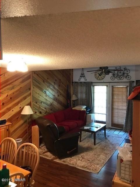 001_Living Room