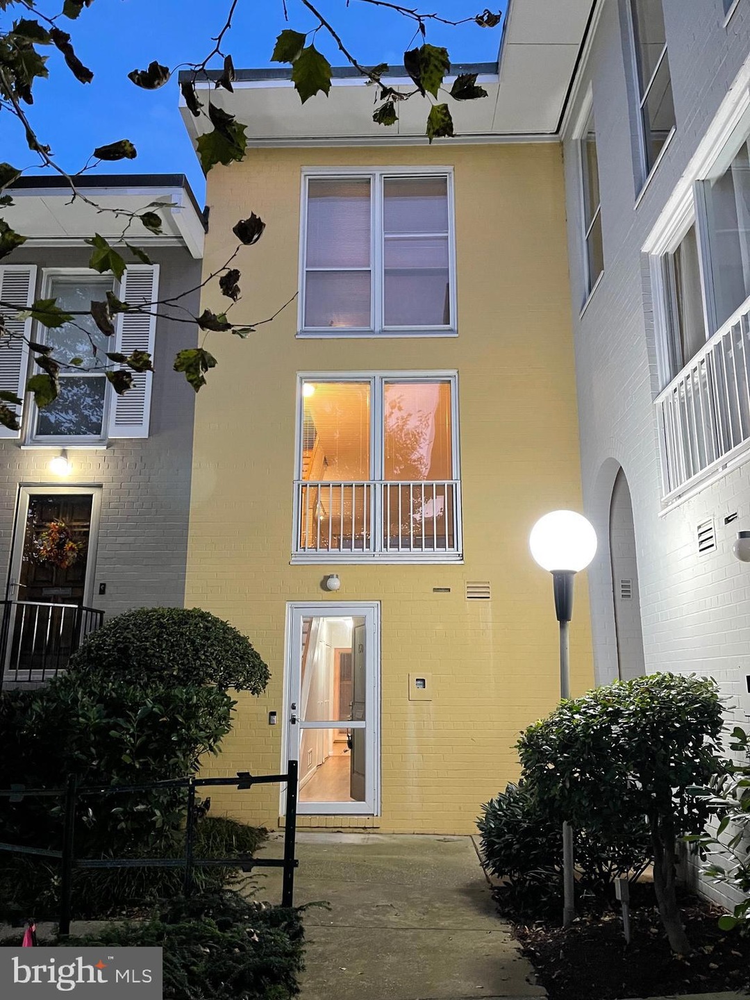 150 G St SW unit 151, Washington, DC 20024 - photo 1