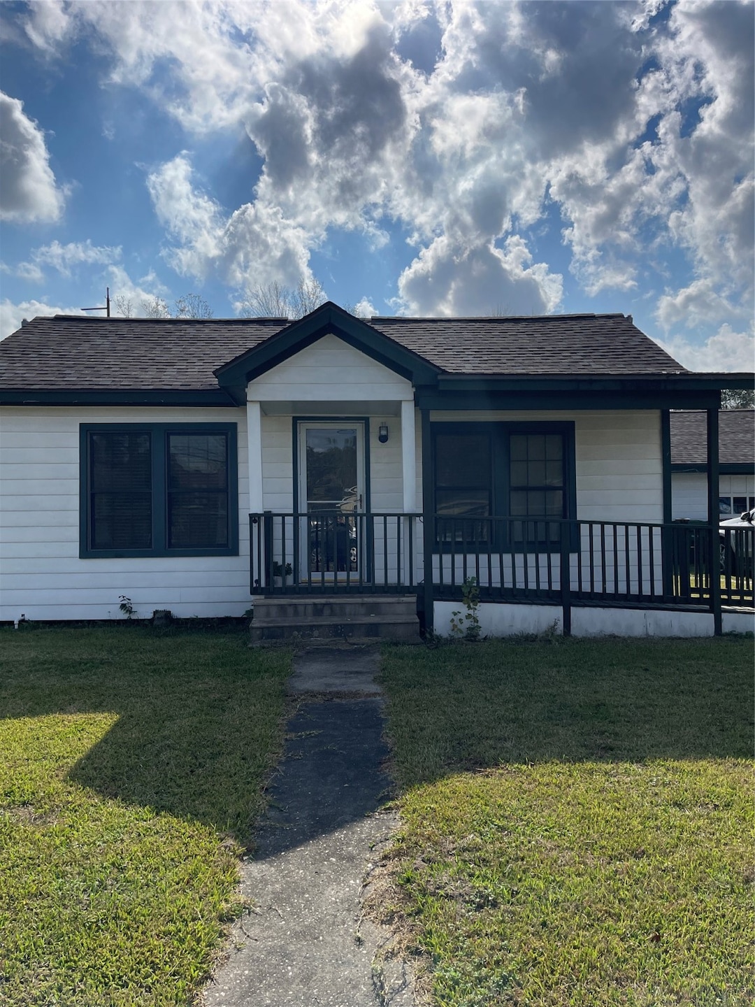 1202 Apache St, Houston, TX 77022 - photo 1