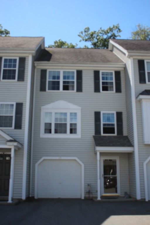 43 Joseph Ave unit 2, Dracut, MA 01826 - photo 1