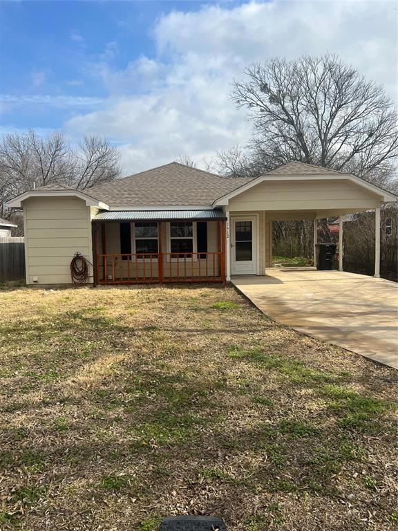 1512 N Anglin St, Cleburne, TX 76031 - photo 1