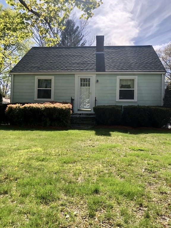 335 Spring St, Rockland, MA 02370 - photo 1