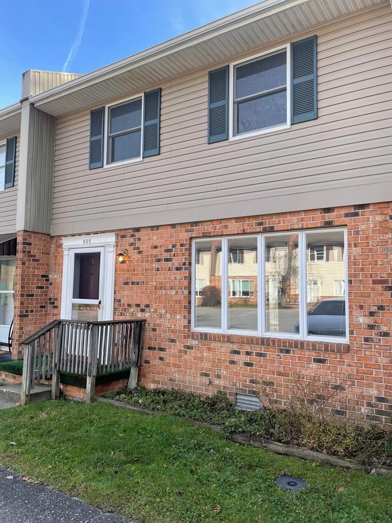 605 Sapphire Ln, Beckley, WV 25801 - photo 1