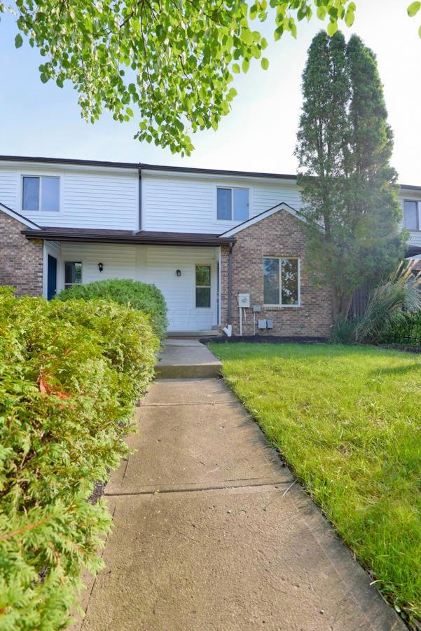 4776 Wendler Blvd_web-1