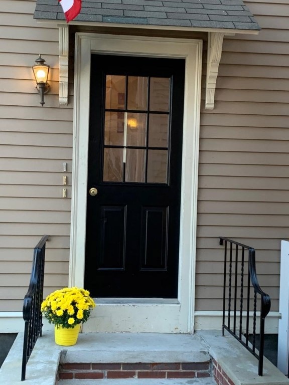 31 Moore St unit 2, Central Falls, RI 02863 - photo 1