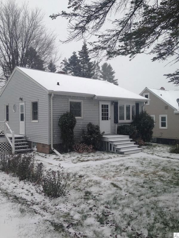 2333 Hoover St, Duluth, MN 55811 - photo 1