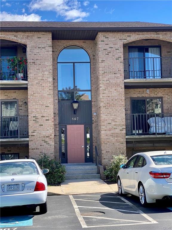 867 Cold Spring Rd unit 1, Allentown, PA 18103 - photo 1