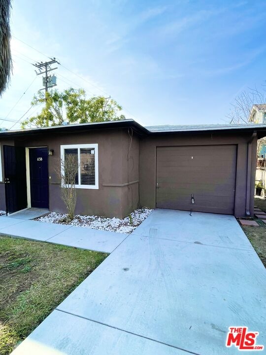 113 N Alhambra Ave unit B, Monterey Park, CA 91755 - photo 1