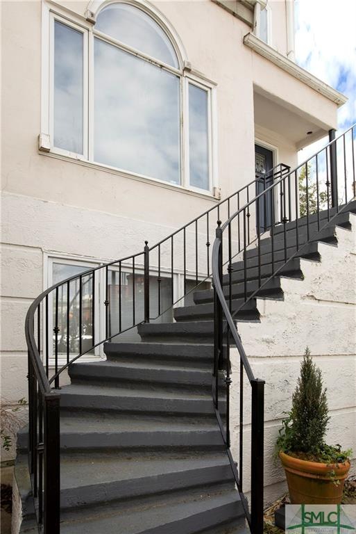 301 E Huntingdon St unit B, Savannah, GA 31401 - photo 1