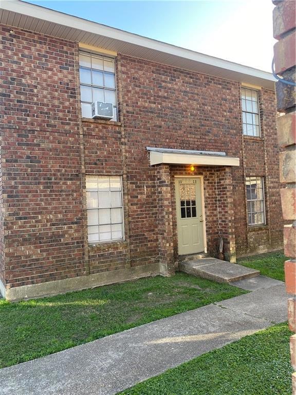 908 Jefferey Ct, La Place, LA 70068 - photo 1