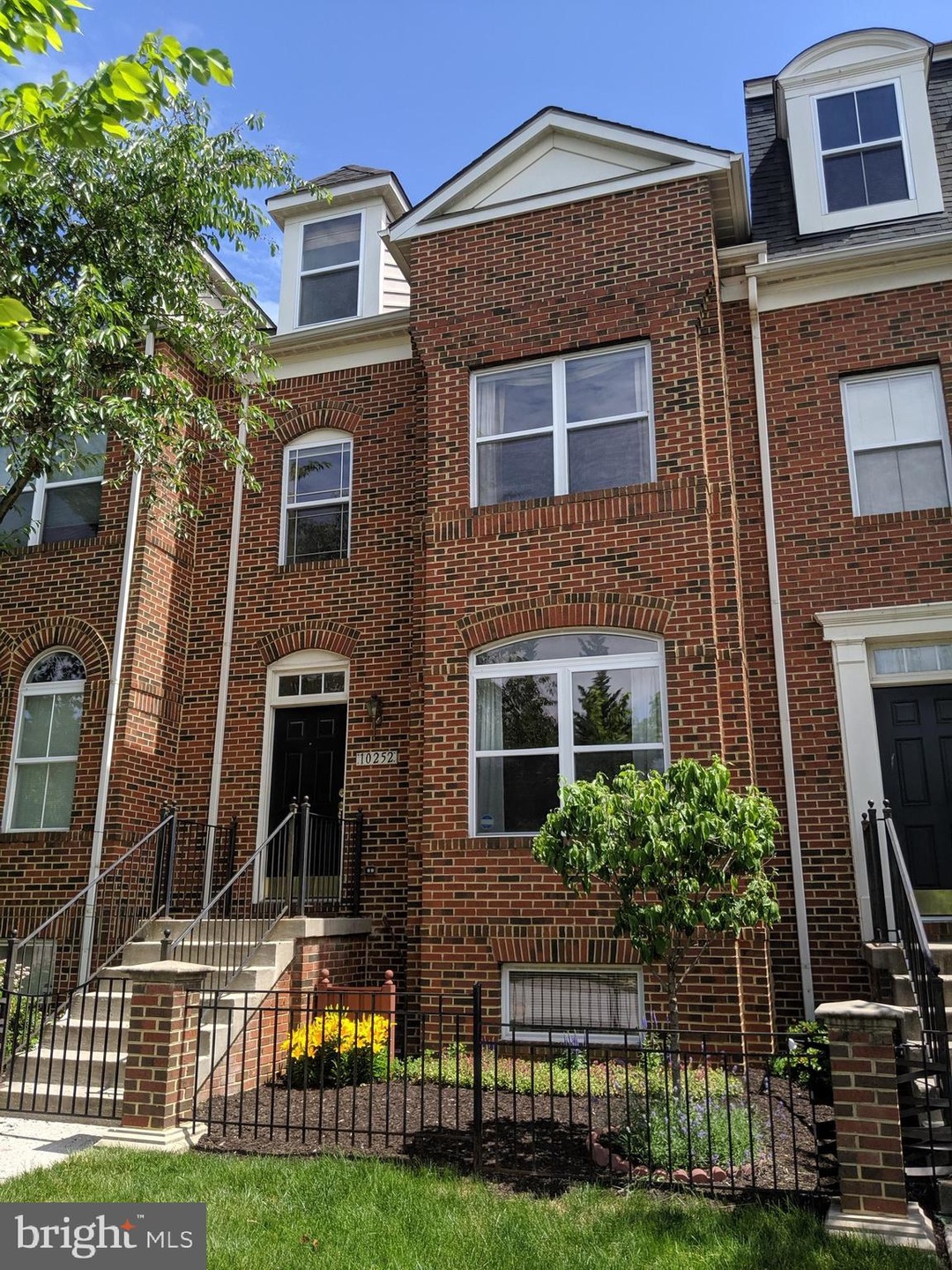 10252 Rutland Round Rd, Columbia, MD 21044 - photo 1