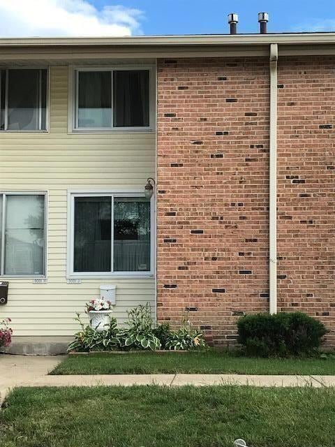 9001 N Swan Rd unit G, Milwaukee, WI 53224 - photo 1