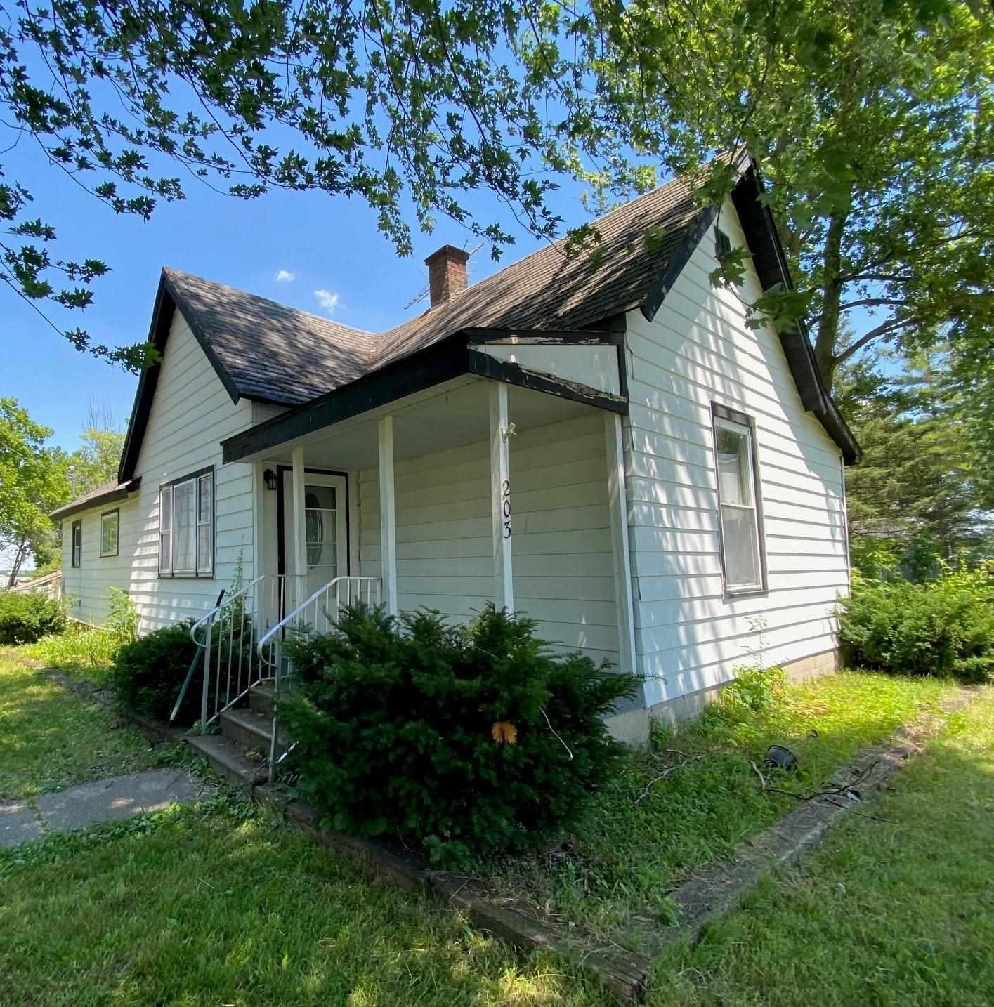 203 E Taylor St, Sims, IN 46986 - photo 1