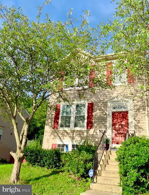 8269 Vermont Place, Manassas, VA 20111 - photo 1