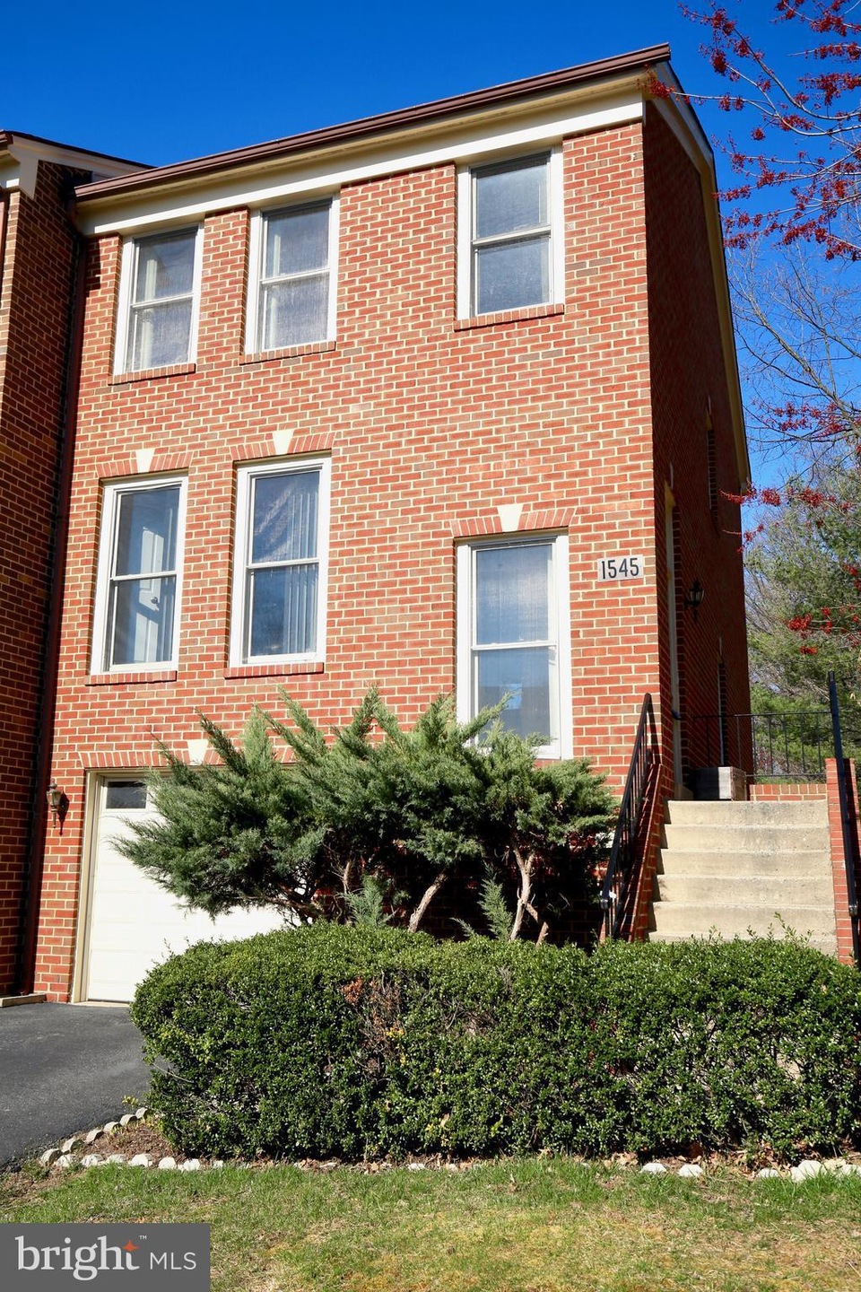 1545 Templeton Place, Rockville, MD 20852 - photo 1