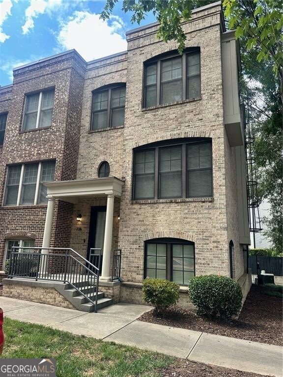 726 Cosmopolitan Dr NE, Atlanta, GA 30324 - photo 1