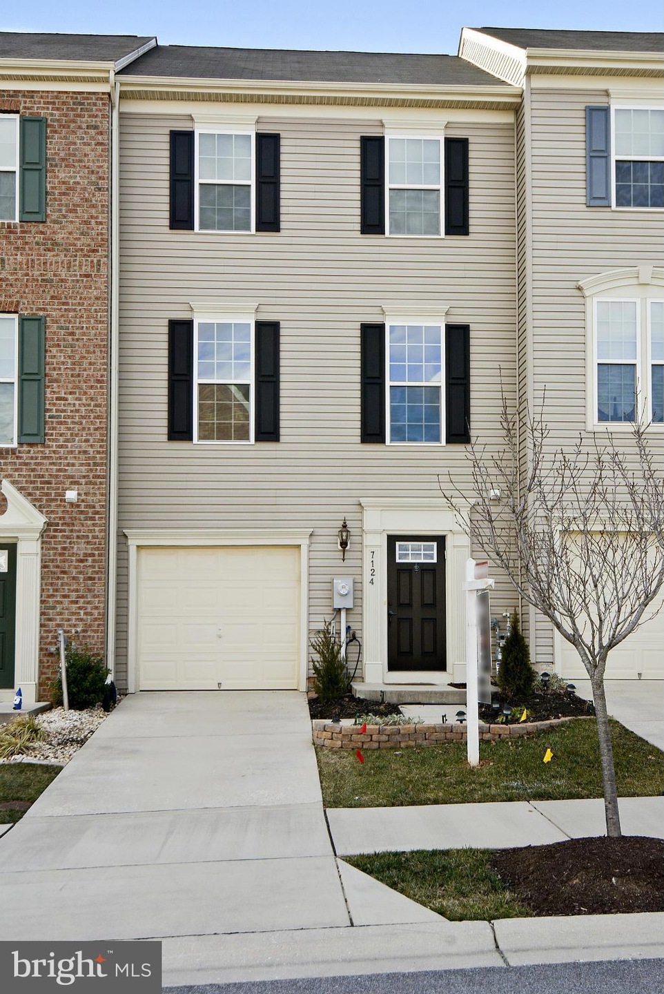 7124 Susans Pass, Elkridge, MD 21075 - photo 1