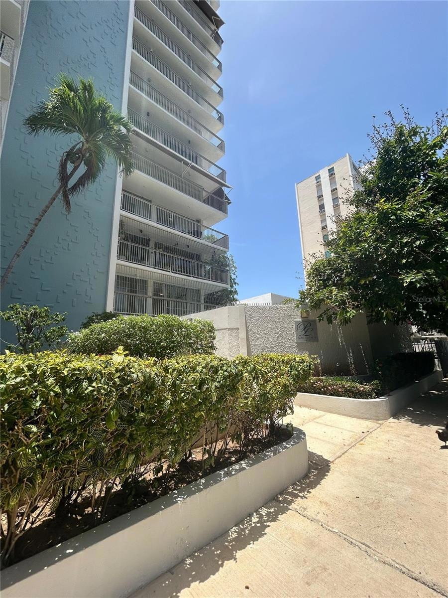 1397 Luchetti unit 2, San Juan, PR 00911 - photo 1