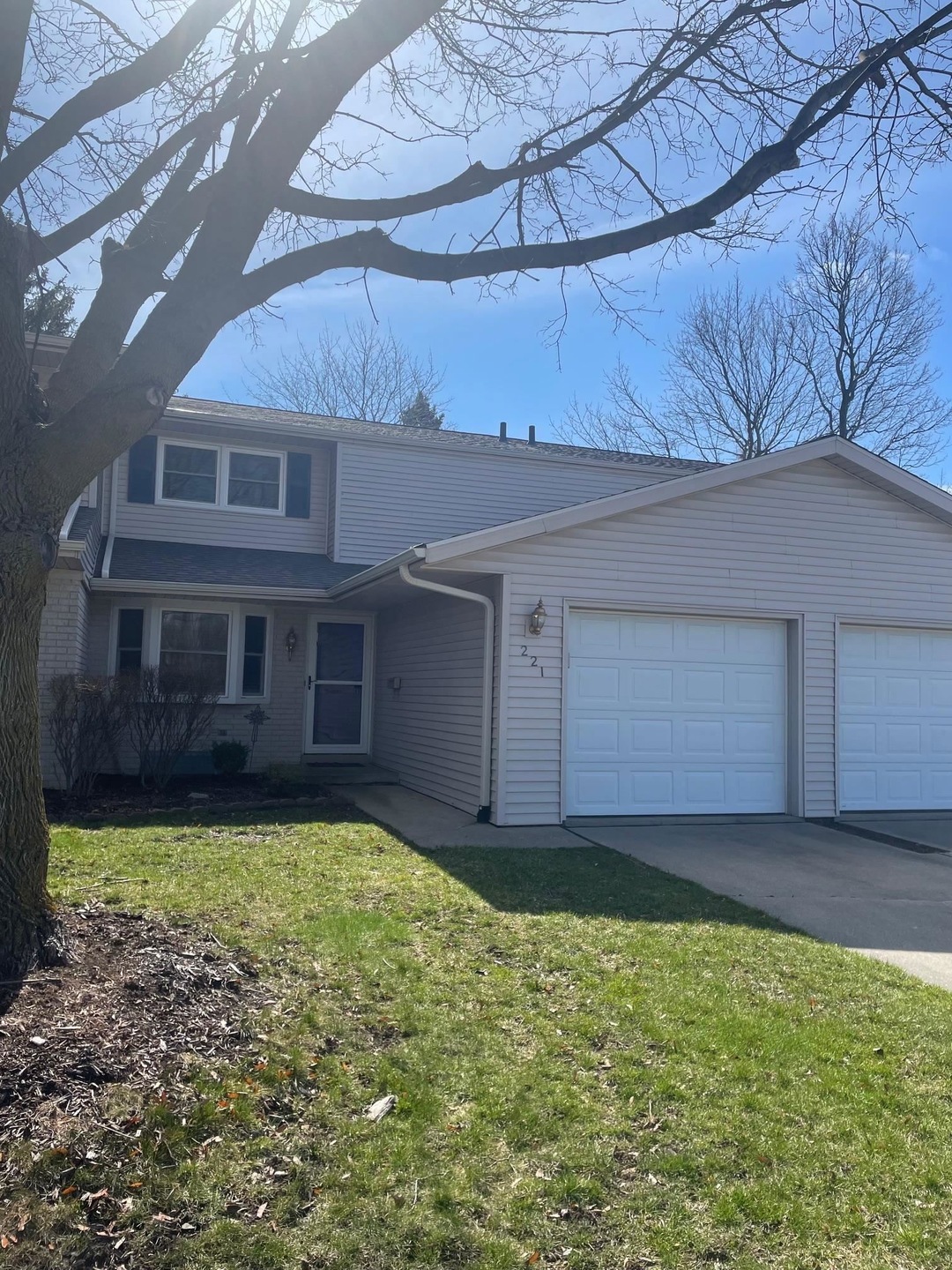 221 Churchgrove Rd unit 2, Frankenmuth, MI 48734 - photo 1