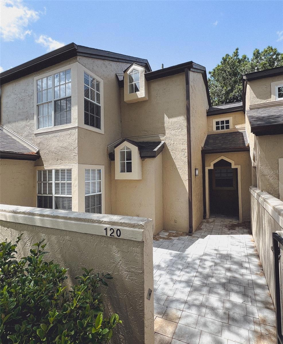 Sold $294,000 • Co-Listing Agent