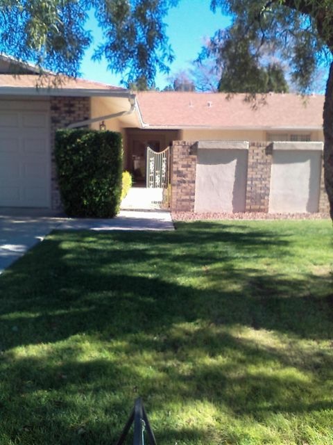 18223 N Conestoga Dr, Sun City, AZ 85373 - photo 1