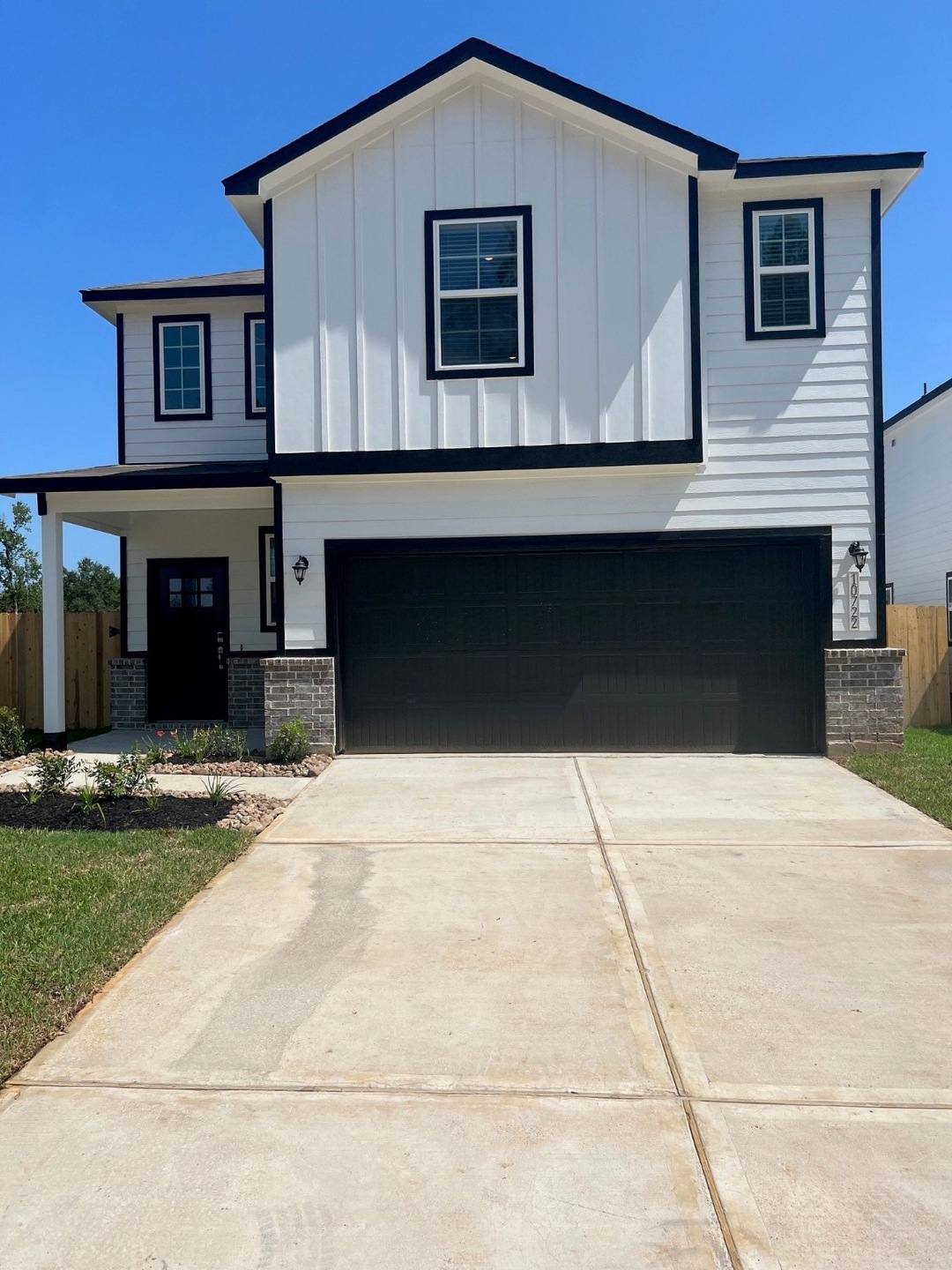 10722 Violet Bloom Dr, the Woodlands, TX 77375 - photo 1