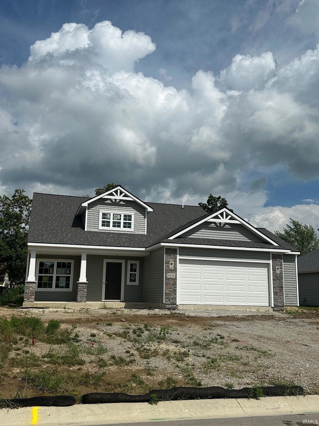 Pending $329,500 • Co-Listing Agent